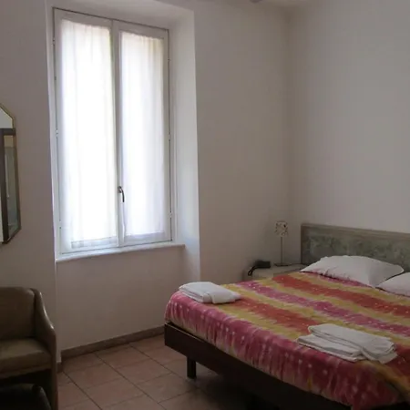 Hotell Gambara *