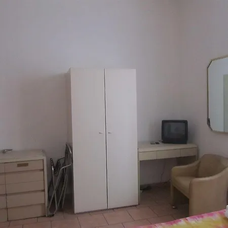 Gambara Hotell *