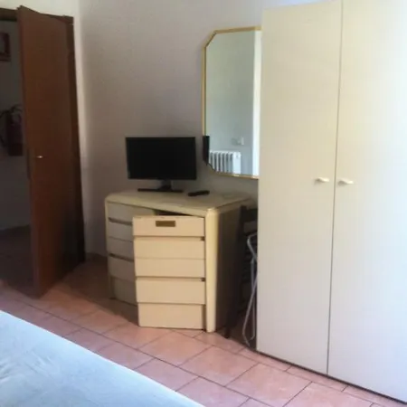 Gambara Hotell *