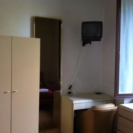 Hotel Gambara Milan